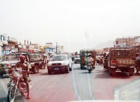 الدراجات النارية في شوارع أبين